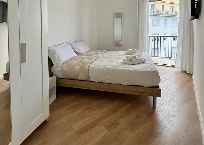 Appartamento Pyramidhouse - 100mq With View - 2km From The Colosseum